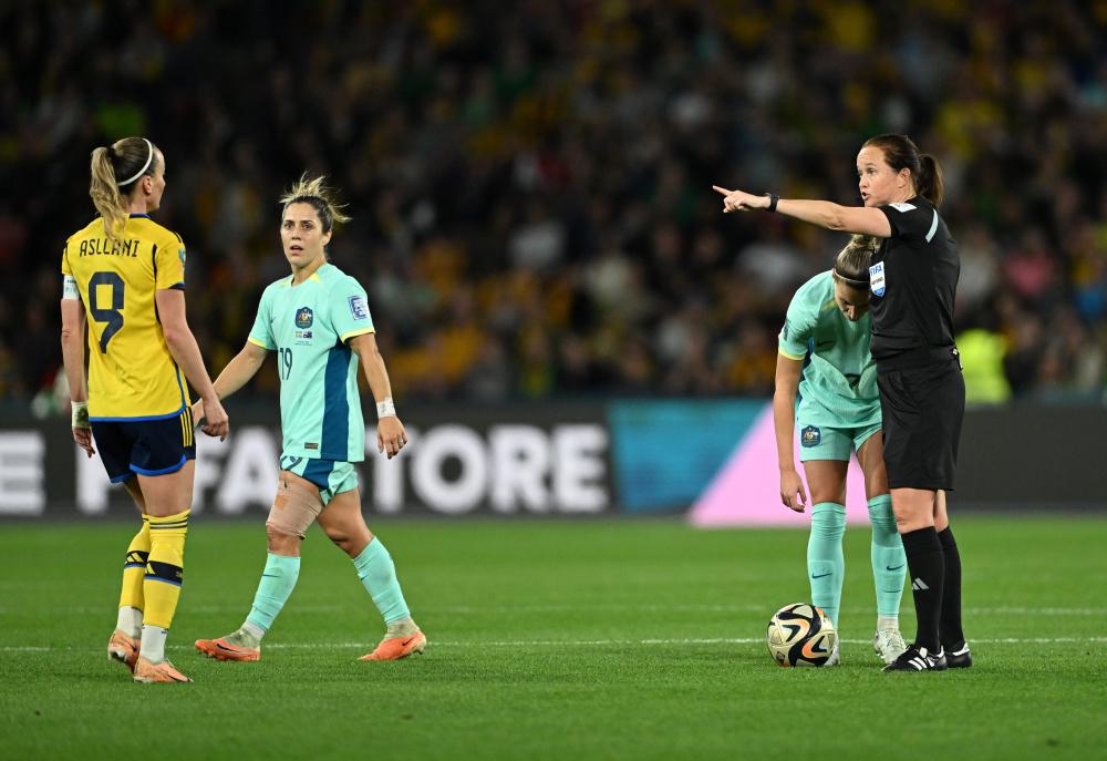 德国对决瑞典，比拼国际足球水平