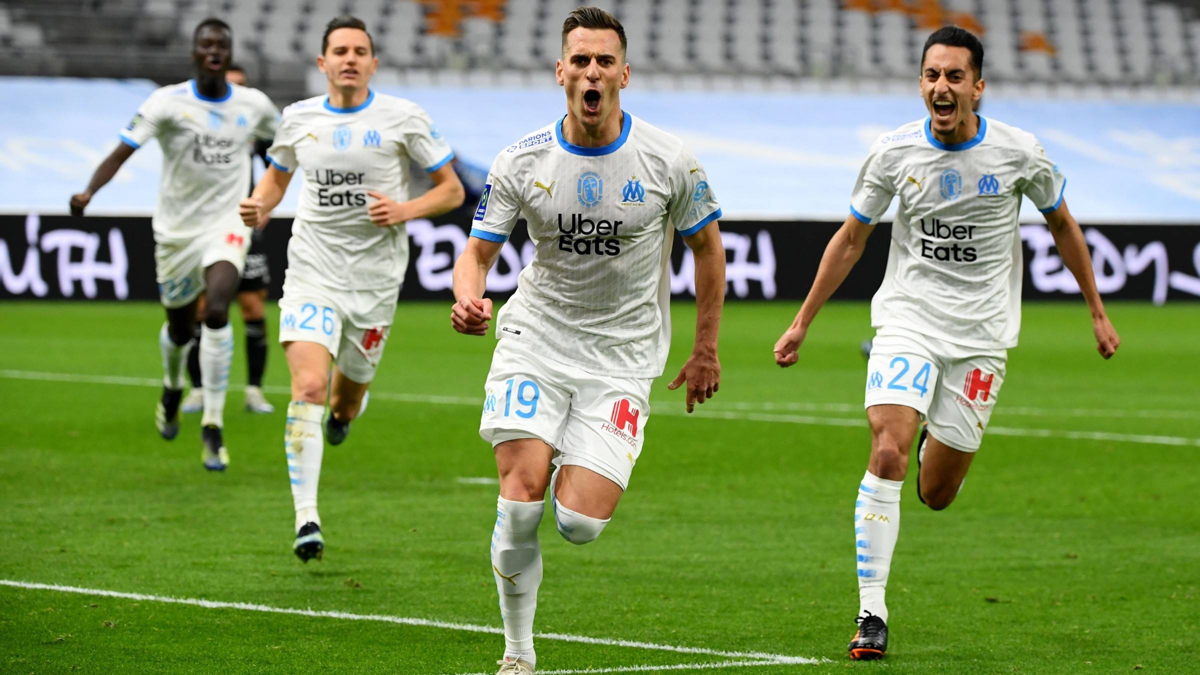 爱游戏中国-里昂客场取胜，法甲联赛前四位置稳固