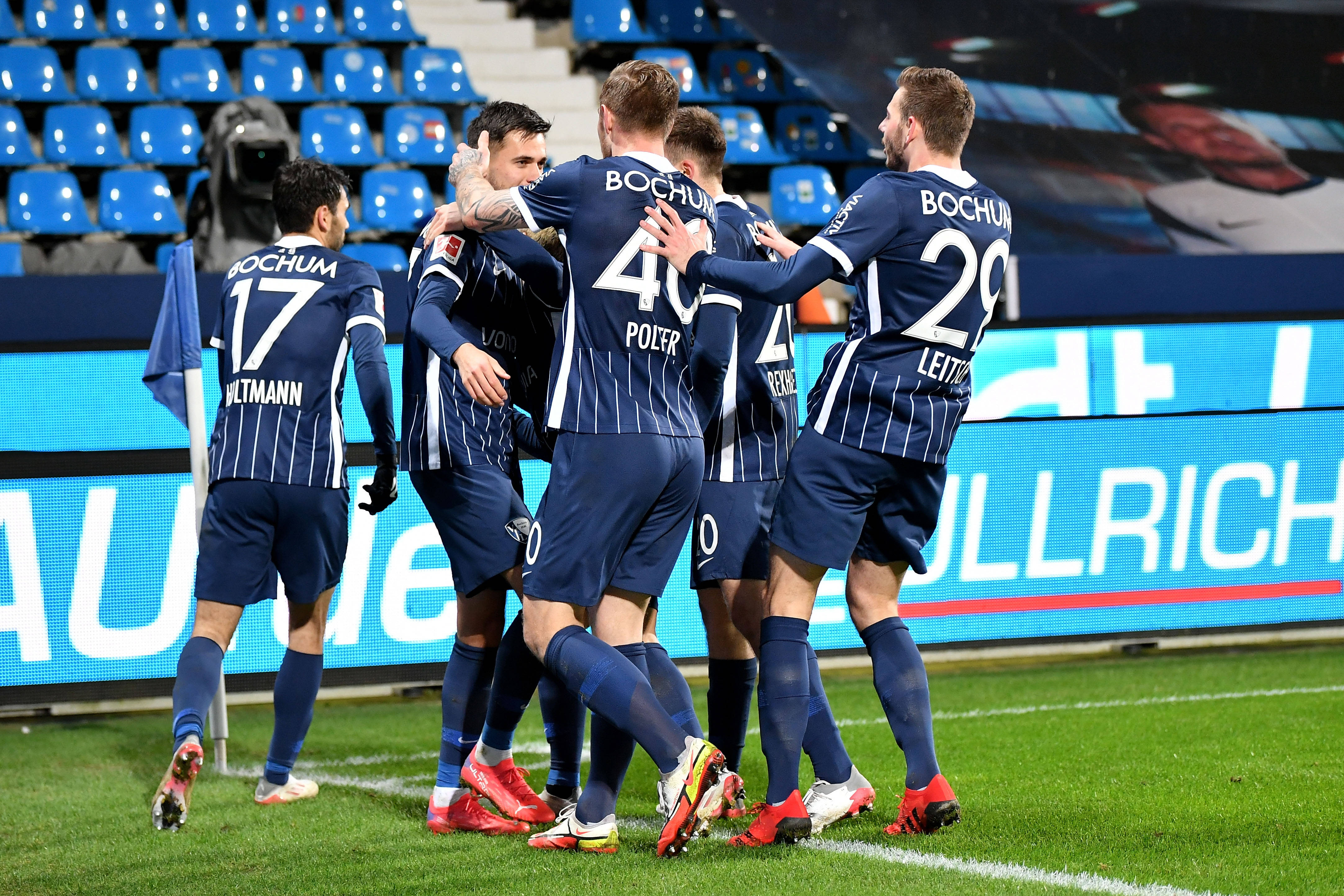 爱游戏下载-波兰战胜斯洛伐克，备受期待的胜利赛事成功举办