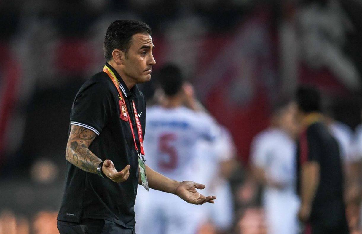 包含阿曼球队斗志昂扬，势必冲击亚冠冠军的词条