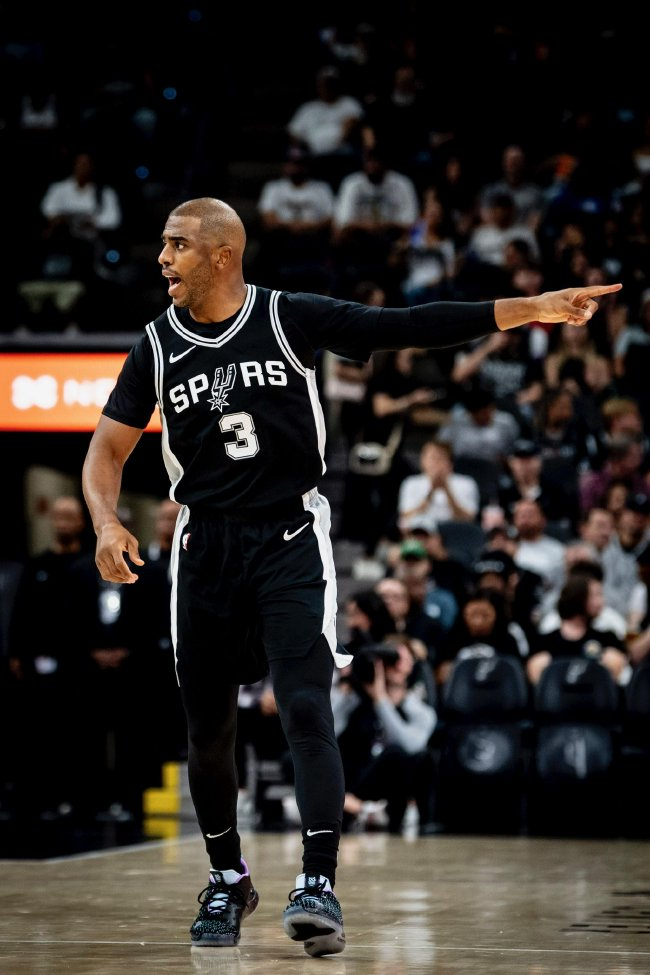 独行侠绝杀马刺，保罗高光表现的简单介绍