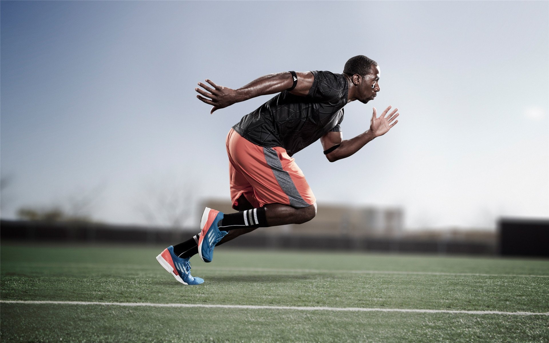 卢卡库关键战不手软，摩纳哥关键战突围马赛，双线战场上的决胜基因